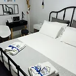 Nyaraló Your *